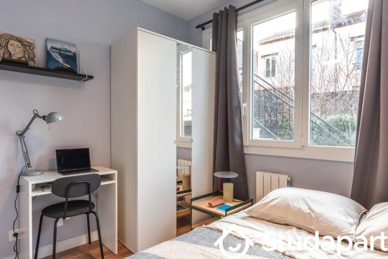 Chambre - 15 m² - 1 pièce