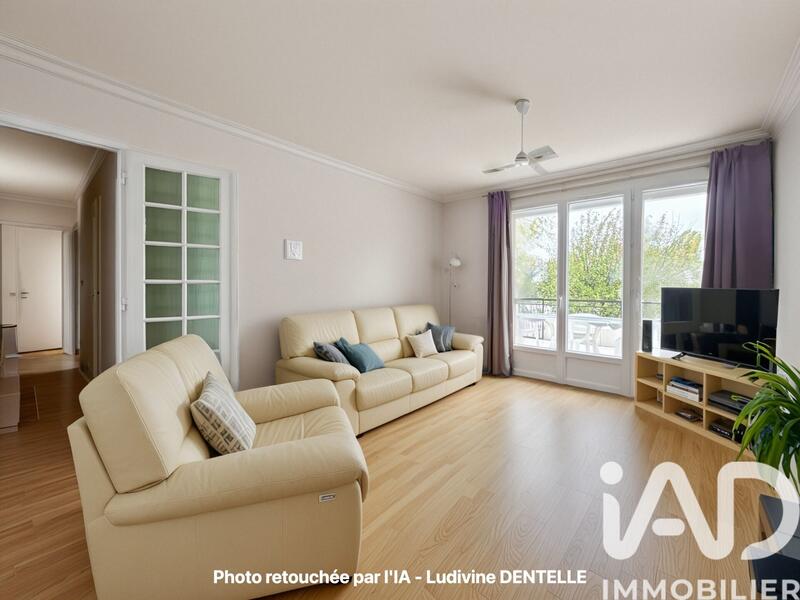 Maison - 79 m² - 5 pièces