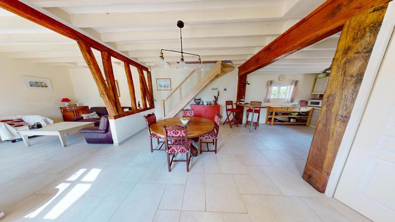 Maison - 182 m² - 5 pièces