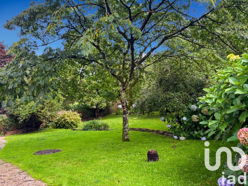 Maison - 207 m² - 9 pièces