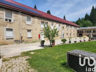 Maison - 891 m² - 15 pièces