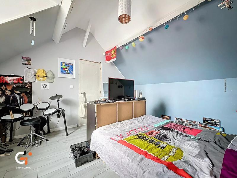 Maison - 130 m² - 7 pièces