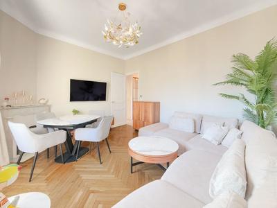 Appartement - 83 m² - 4 pièces