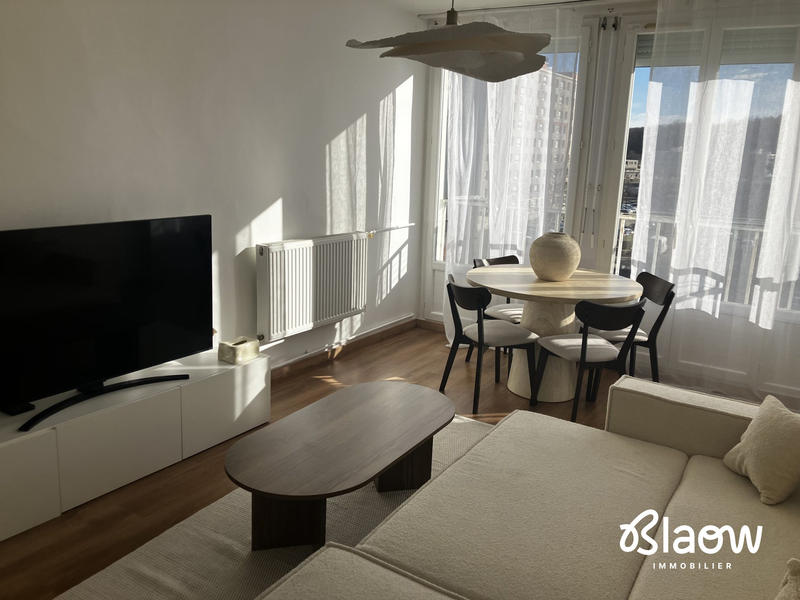 Appartement - 65 m² - 4 pièces