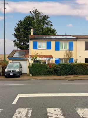 Maison - 96 m² - 4 pièces