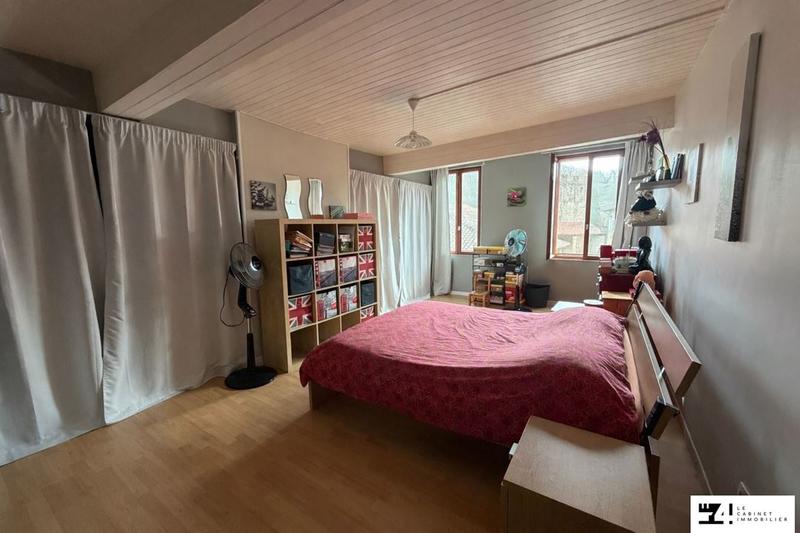 Maison de village - 188 m² - 5 pièces