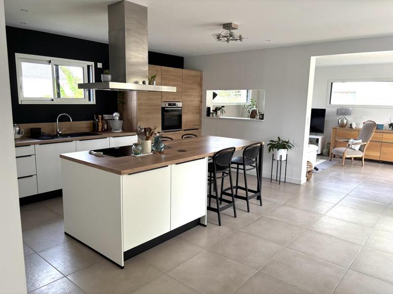 Maison - 152 m² - 6 pièces