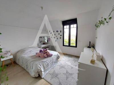 Appartement - 119 m² - 5 pièces