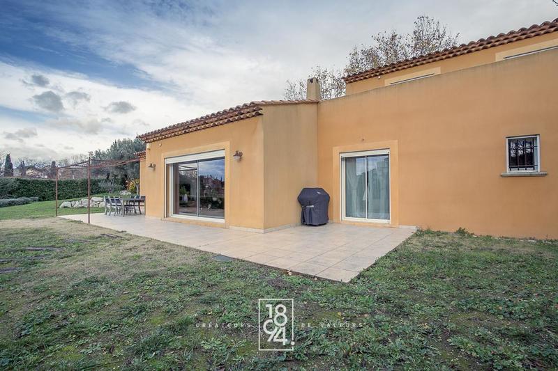 Maison - 162 m² - 5 pièces