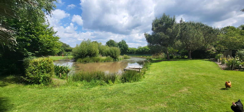 Maison - 210 m² - 7 pièces