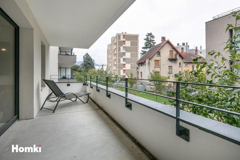 Appartement - 60 m² - 3 pièces