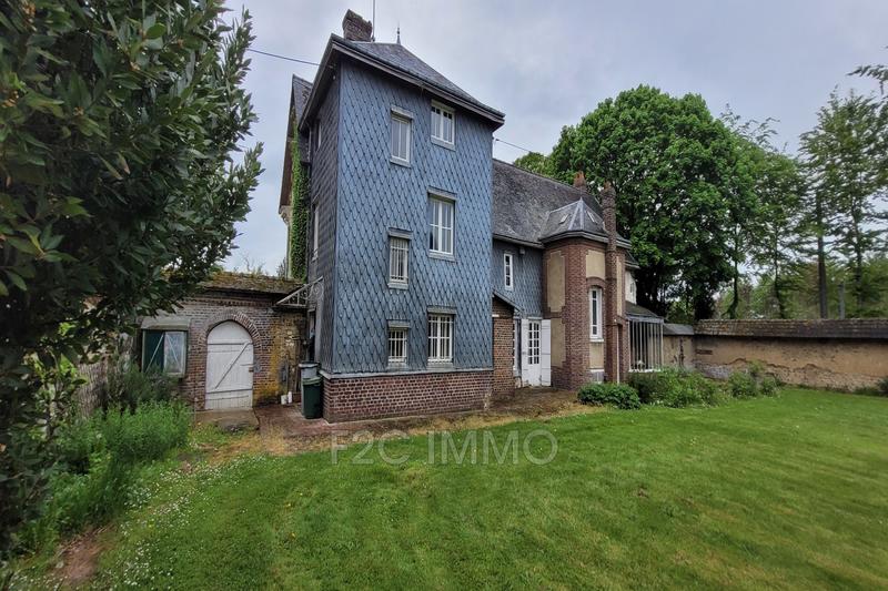 Propriété - 320 m² - 7 pièces