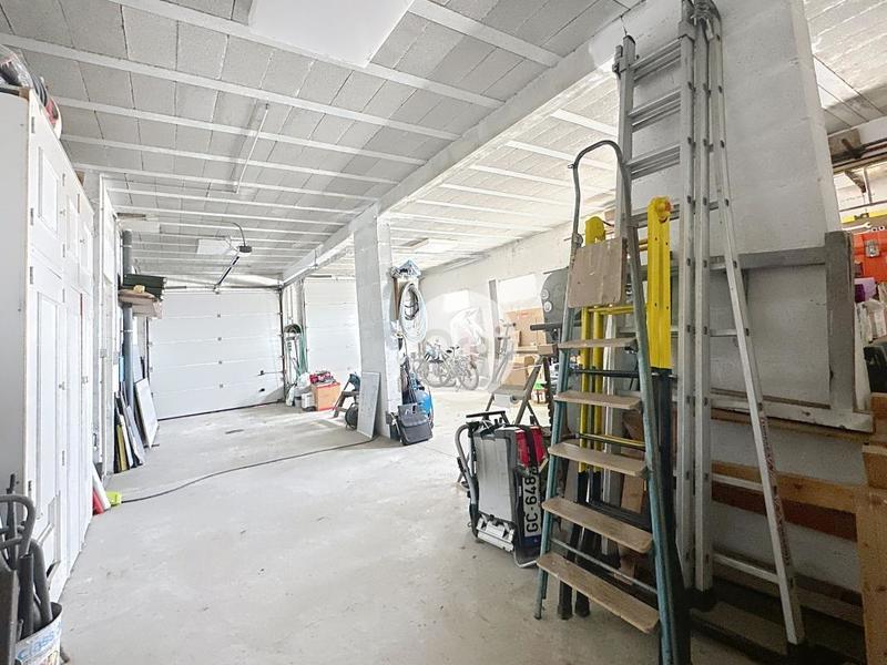 Maison - 210 m² - 7 pièces