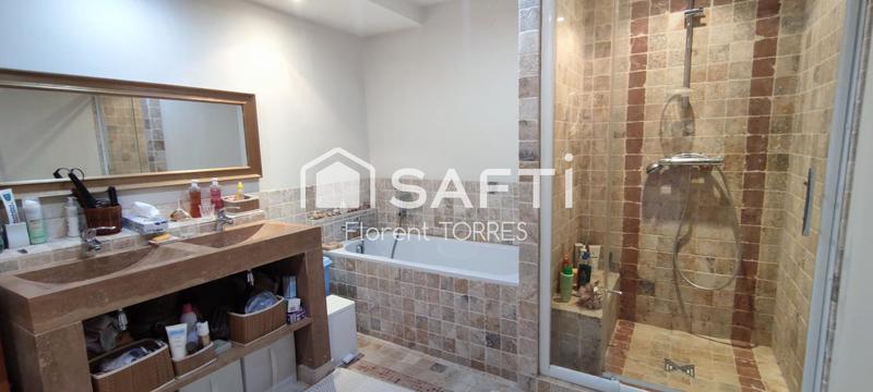 Bastide - 250 m² - 9 pièces