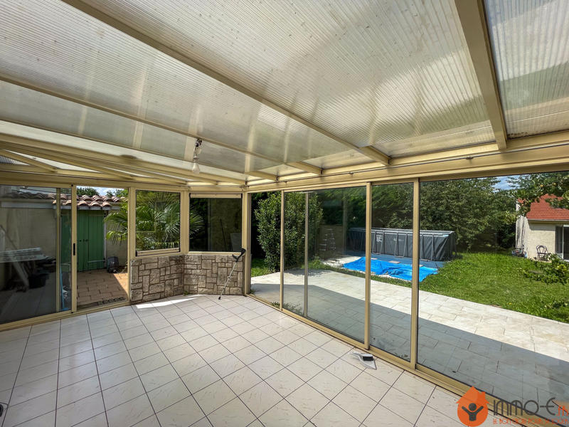 Maison - 148 m² - 8 pièces