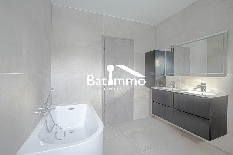 Maison contemporaine - 150 m² - 6 pièces