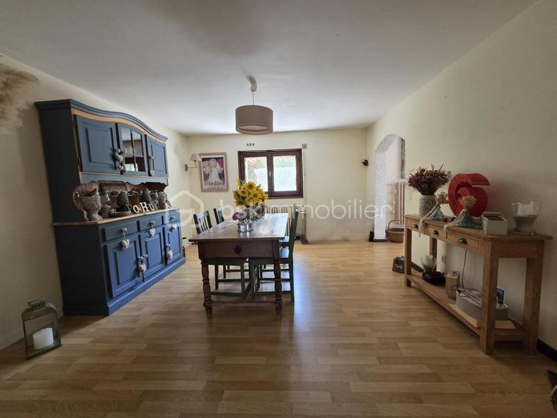 Maison ancienne - 220 m² - 7 pièces