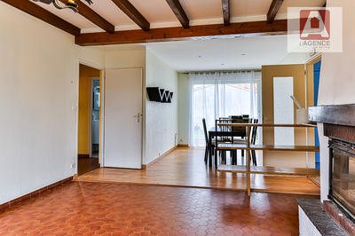 Maison - 127 m² - 6 pièces