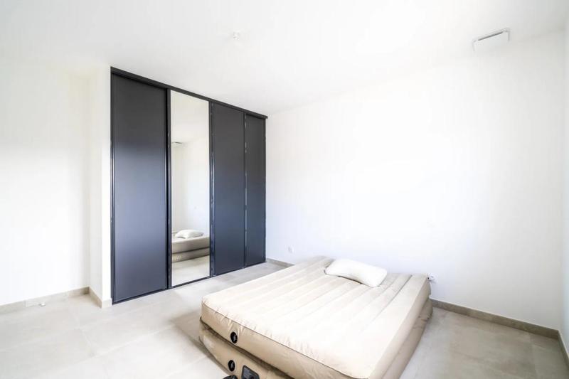 Maison - 266 m² - 5 pièces