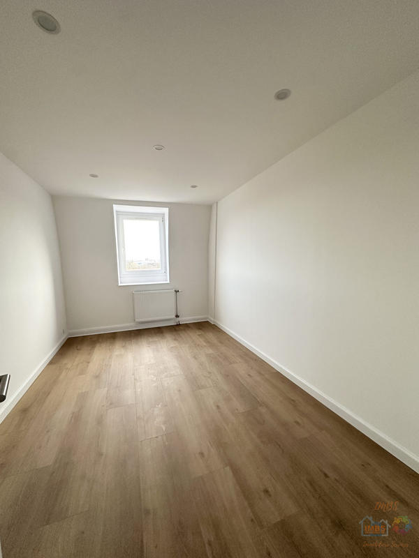 Appartement - 80 m² - 3 pièces