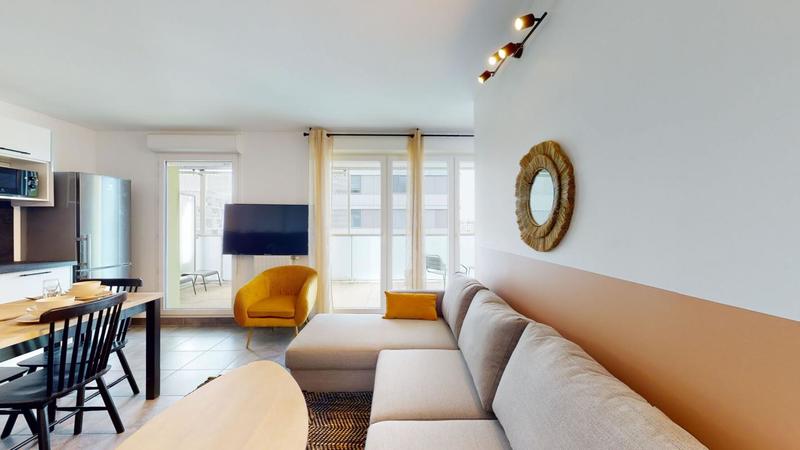 Appartement - 85 m² - 5 pièces