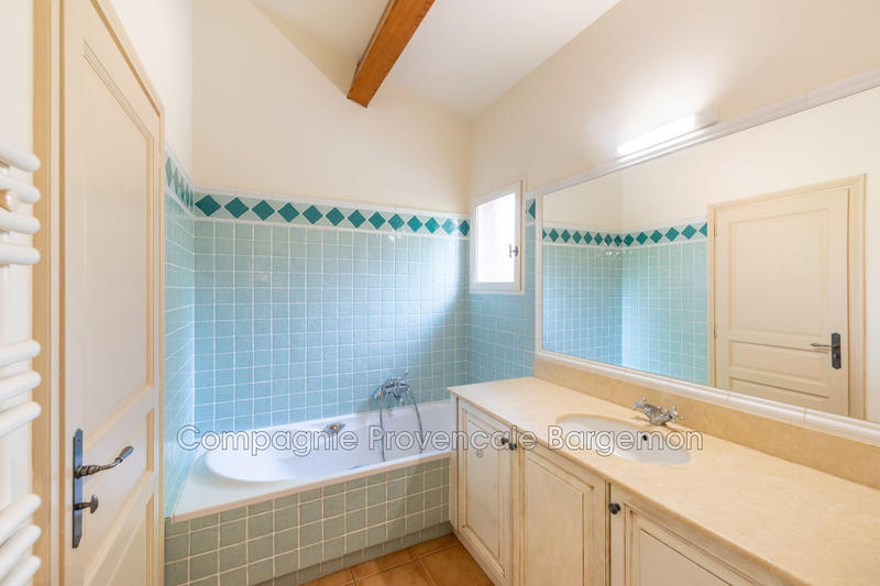 Maison - 107 m² - 4 pièces