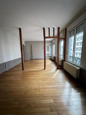 Appartement - 103 m² - 3 pièces
