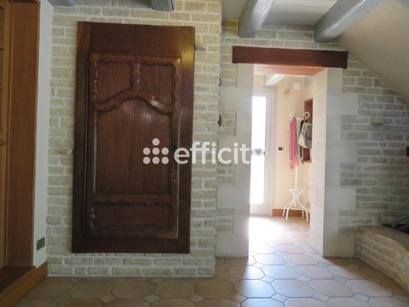 Maison - 212 m² - 7 pièces