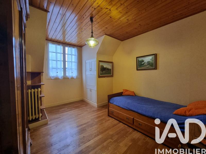 Maison - 136 m² - 6 pièces