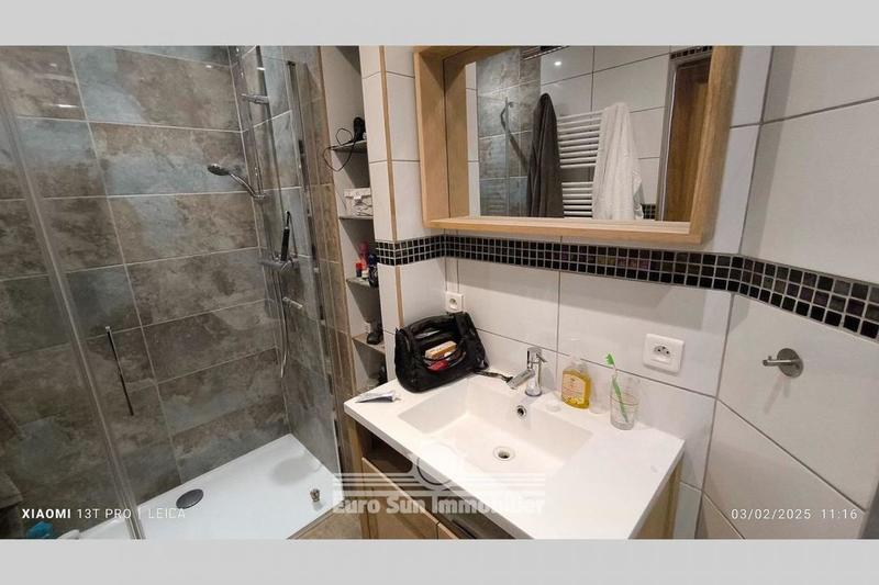 Remise - 240 m² - 6 pièces