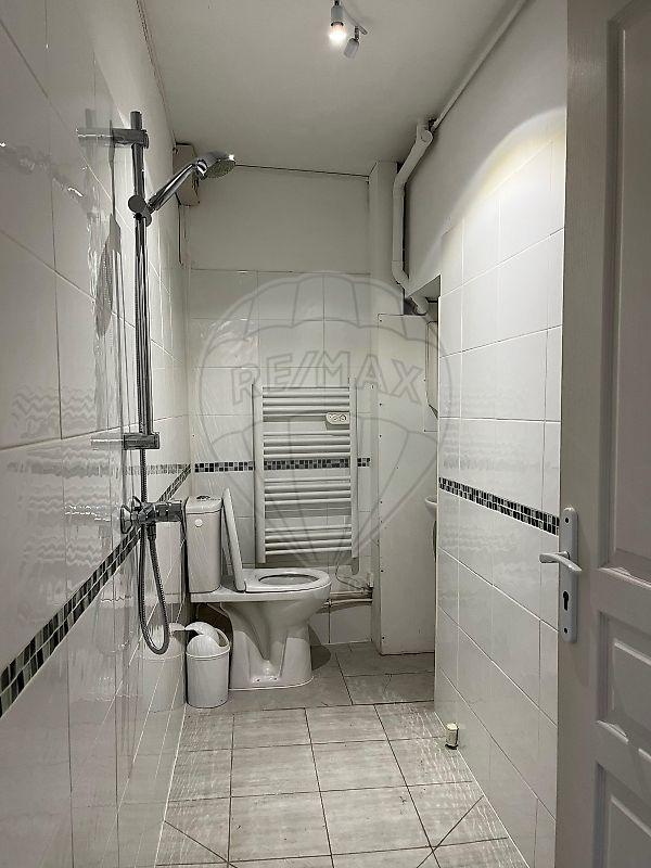 Local commercial - 58 m² - 3 pièces