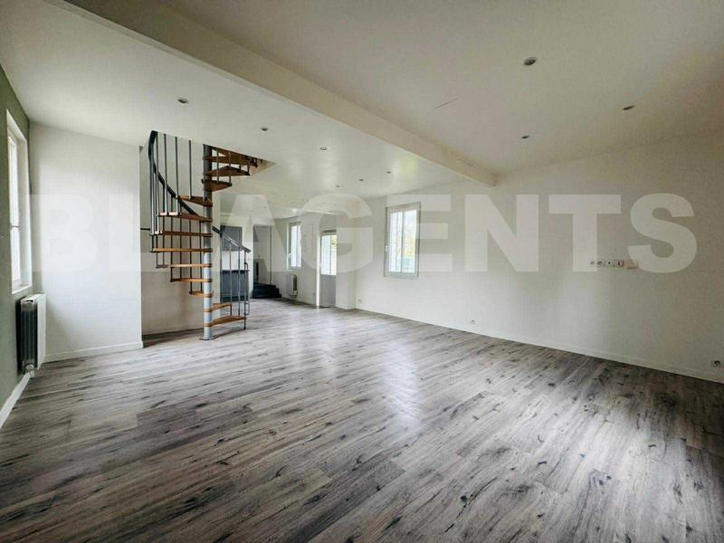 Maison - 69 m² - 4 pièces