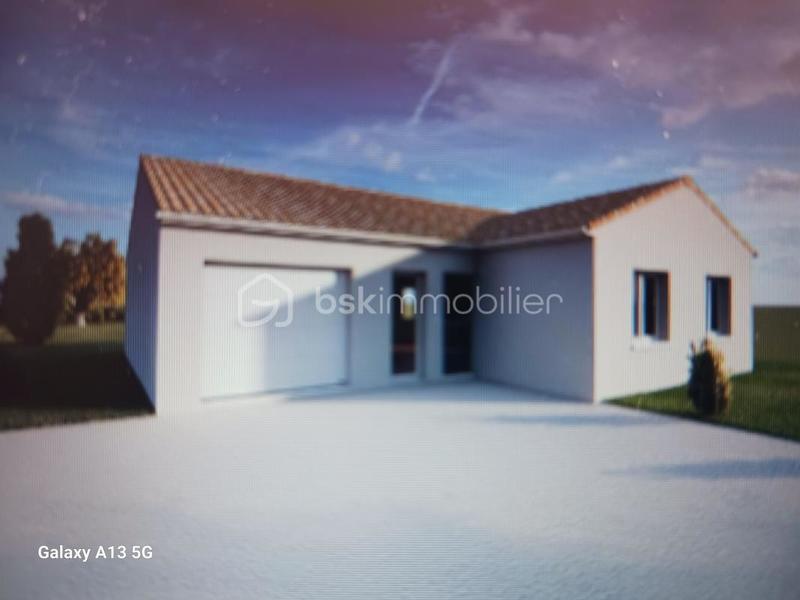 Terrain constructible - 1 026 m²