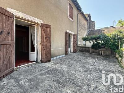 Maison de village - 230 m² - 7 pièces