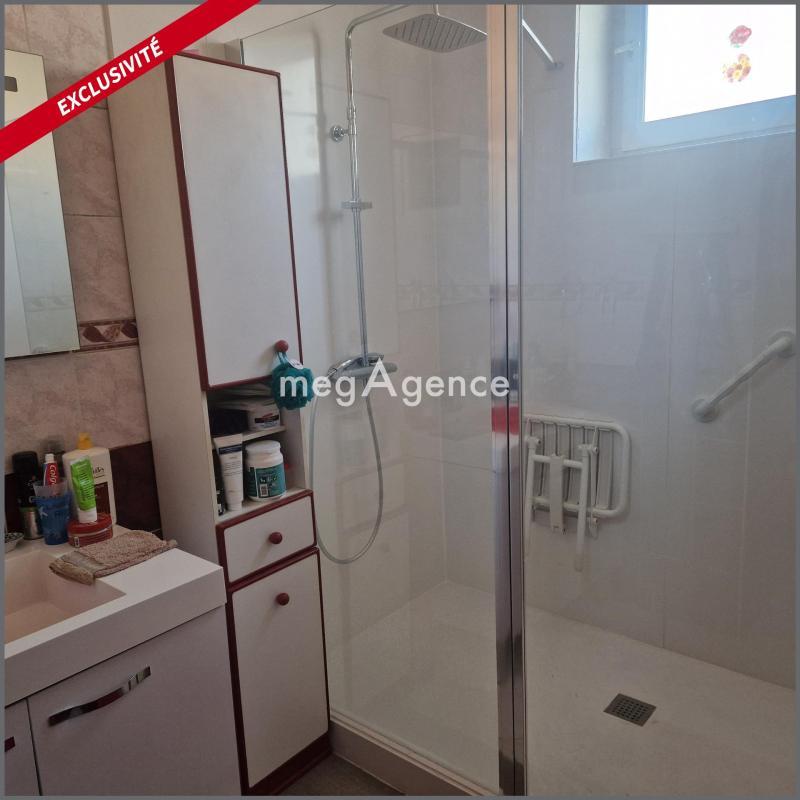 Maison - 328 m² - 12 pièces