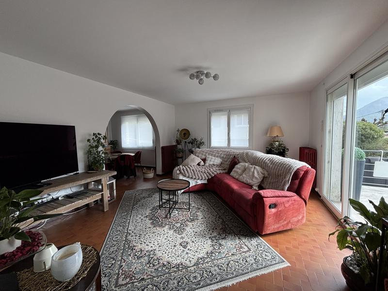 Maison - 100 m² - 6 pièces