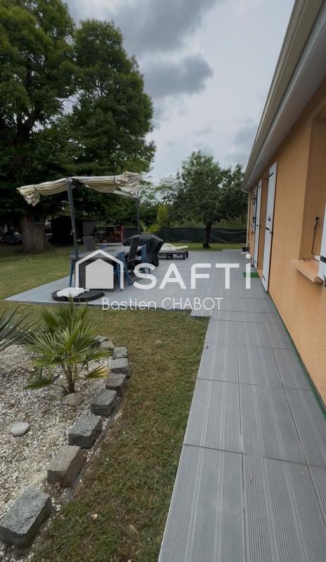 Maison - 99 m² - 6 pièces