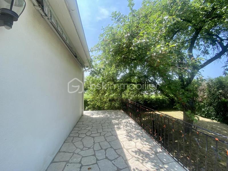 Pavillon - 110 m² - 5 pièces