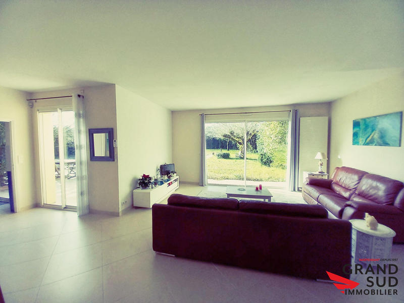 Maison - 200 m² - 7 pièces