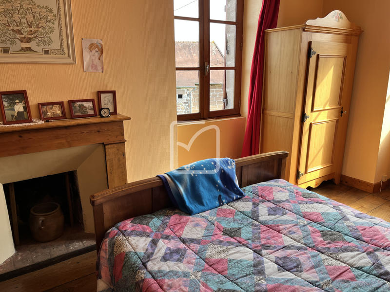 Maison - 110 m² - 6 pièces