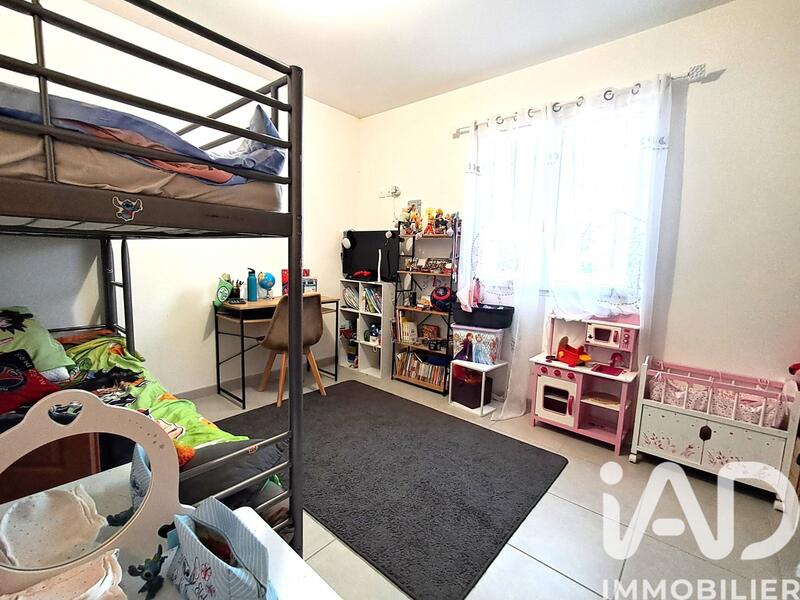 Maison - 102 m² - 4 pièces