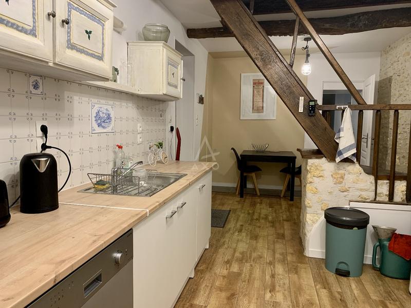 Maison de village - 300 m² - 8 pièces