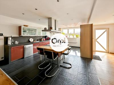 Appartement - 159 m² - 4 pièces