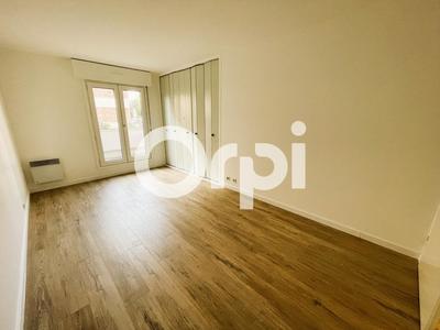 Appartement - 77 m² - 3 pièces