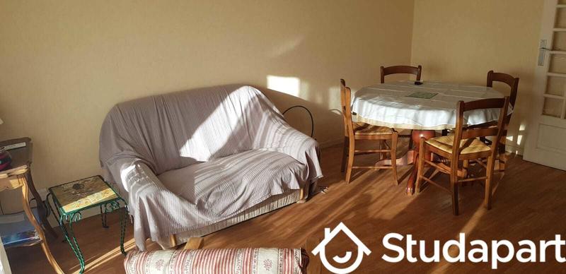 Appartement - 70 m² - 4 pièces