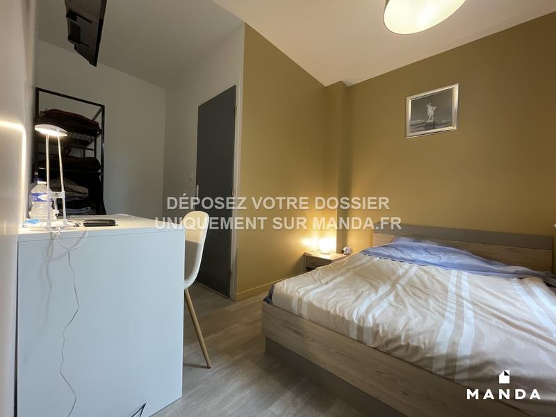 Chambre - 15 m² - 7 pièces