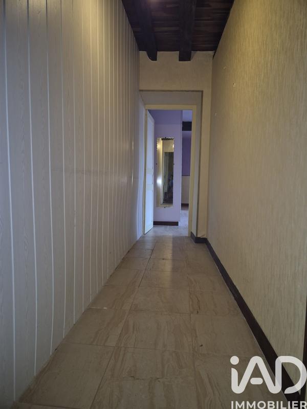 Maison - 239 m² - 7 pièces