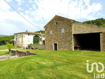 Maison - 500 m² - 5 pièces