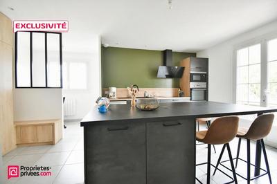 Maison - 110 m² - 6 pièces