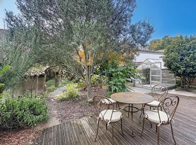 Maison de ville - 136 m² - 6 pièces